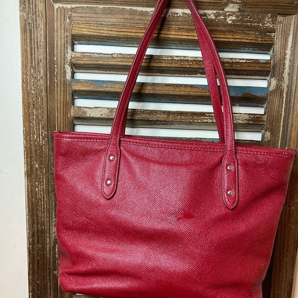 COACH MINI CITY ZIP TOTE PURSE F22967 Red - Picture 8 of 10